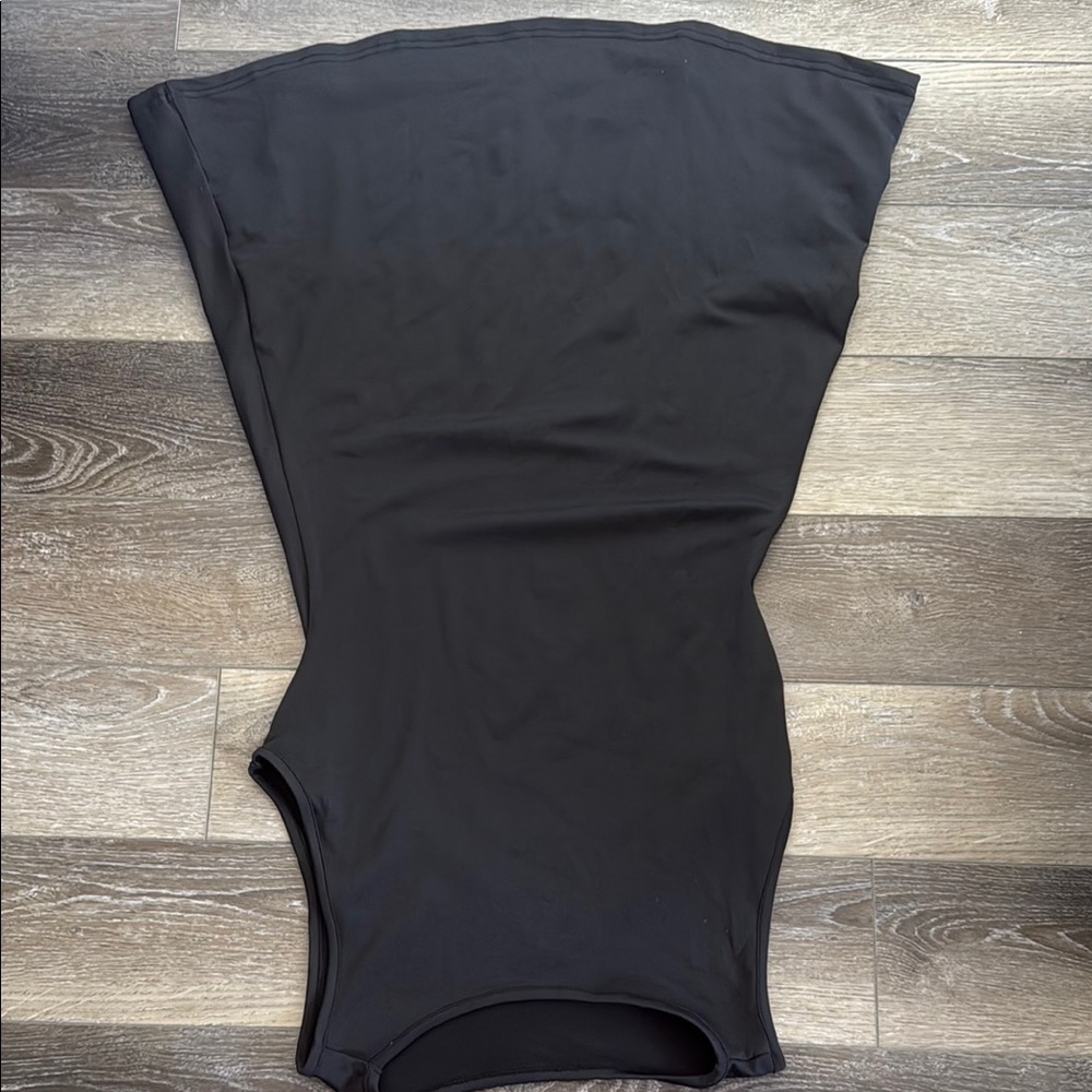 LARA Asymmetrical Black Dress